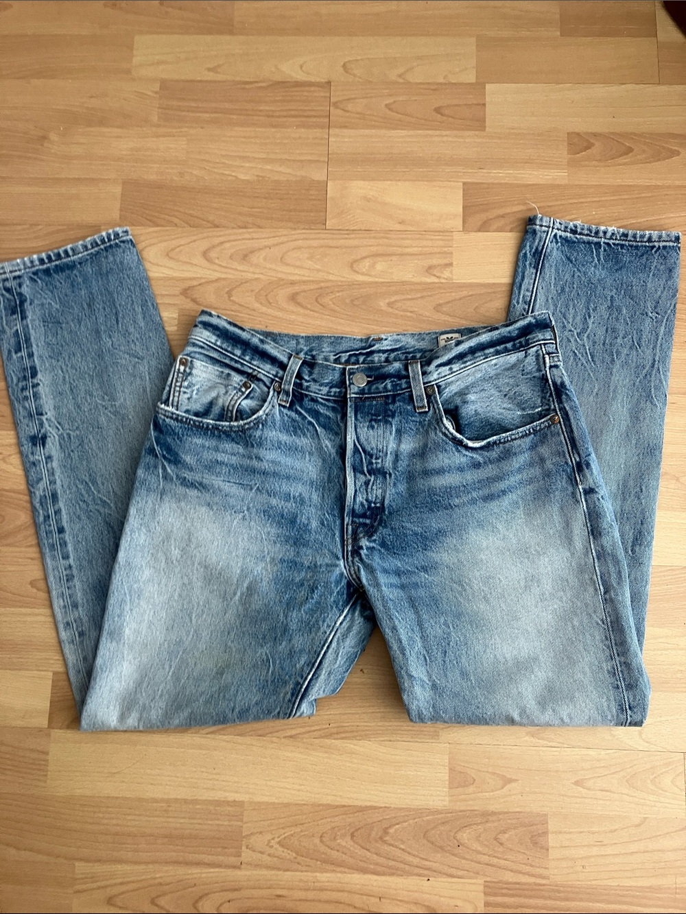 Rare Levi’s White Oak Cone Denim 501 Original Fit Jeans - Picture 2 of 9